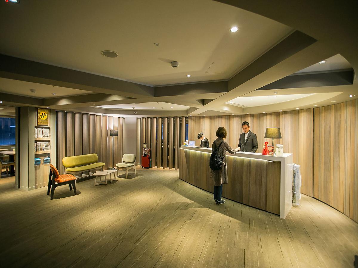 Royal Inn Taipei Linsen - Huashan 1914 Creative Park Zewnętrze zdjęcie