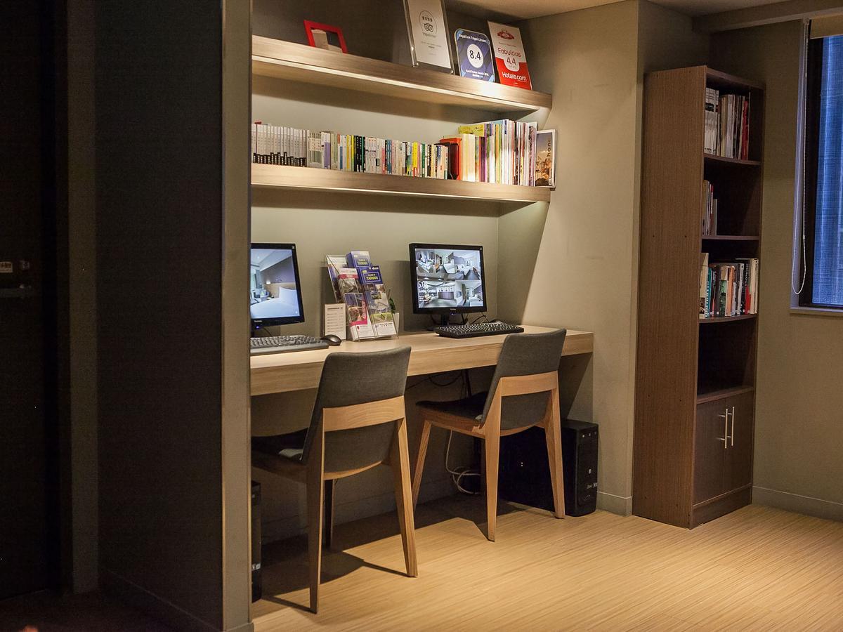 Royal Inn Taipei Linsen - Huashan 1914 Creative Park Zewnętrze zdjęcie