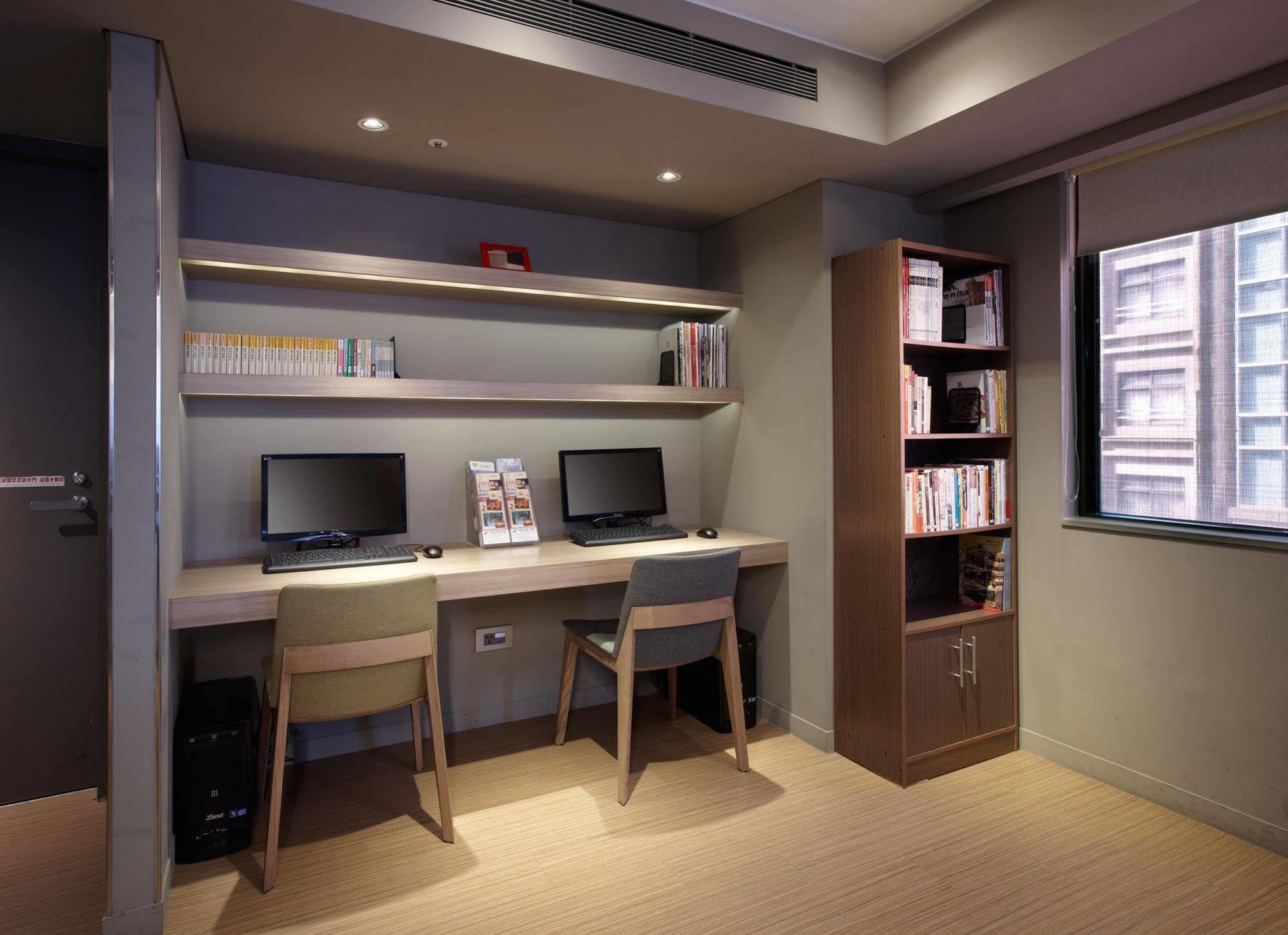 Royal Inn Taipei Linsen - Huashan 1914 Creative Park Zewnętrze zdjęcie